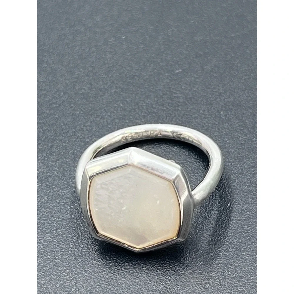 Kendra‎ Scott Mother of Pearl Davis Sterling Silver Cocktail Ring Sz 5